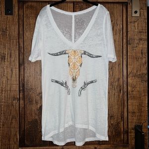 Chaser LA Brand Cow Skull Burnout V-neck Long Tee in White Size Medium